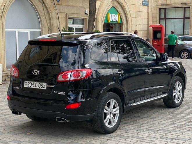Hyundai Santa Fe 2010, 232,000 km - 2.4 l - Gəncə