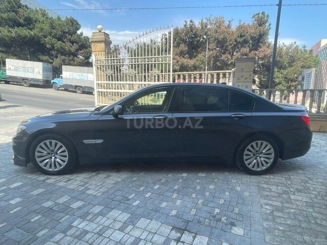 BMW 750 2011, 204,000 km - 4.4 l - Bakı