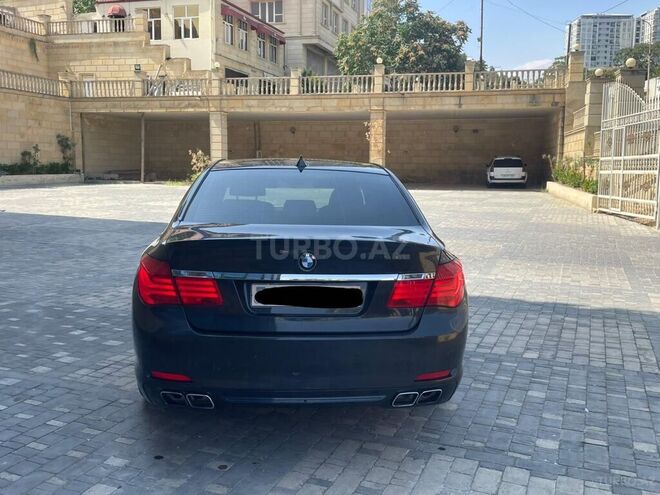 BMW 750 2011, 204,000 km - 4.4 l - Bakı