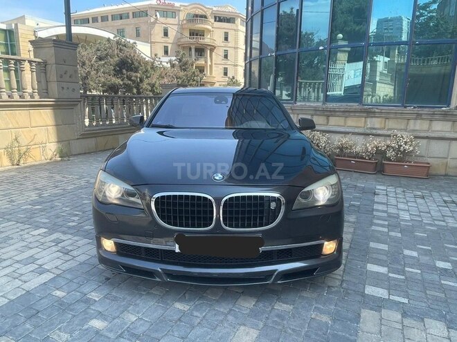 BMW 750 2011, 204,000 km - 4.4 l - Bakı
