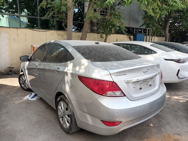 Hyundai Accent 2016, 134,500 km - 1.4 l - Bakı