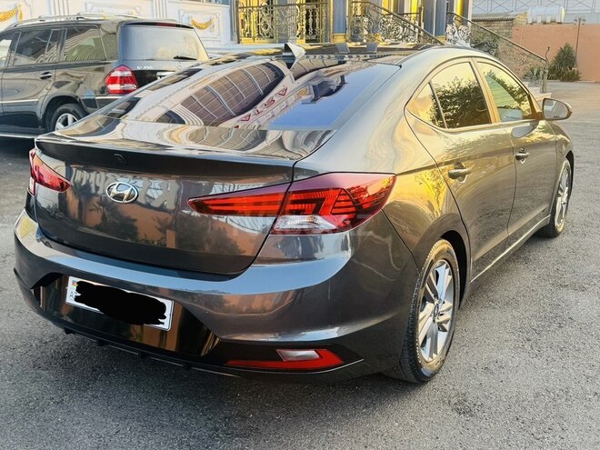 Hyundai Elantra 2019, 155,545 km - 2.0 l - Bakı