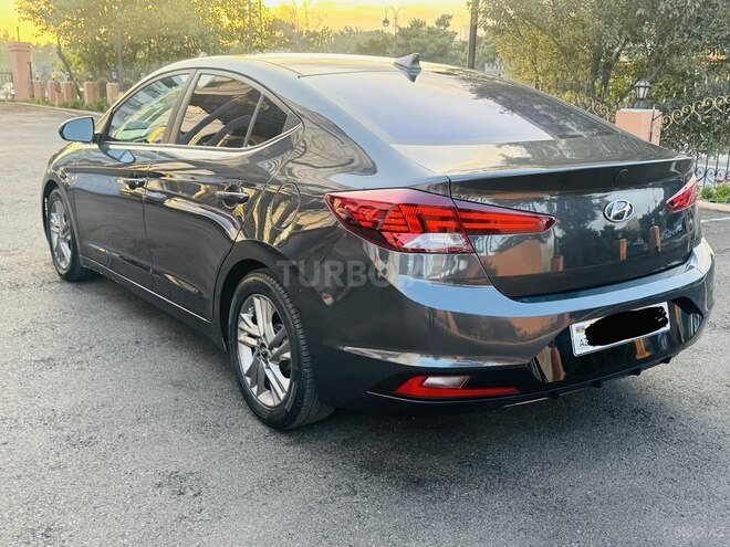 Hyundai Elantra 2019, 155,545 km - 2.0 l - Bakı
