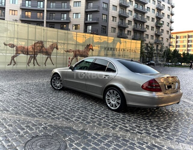 Mercedes E 270 2002, 436,000 km - 2.7 l - Bakı