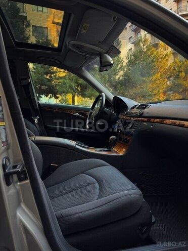 Mercedes E 270 2002, 436,000 km - 2.7 l - Bakı