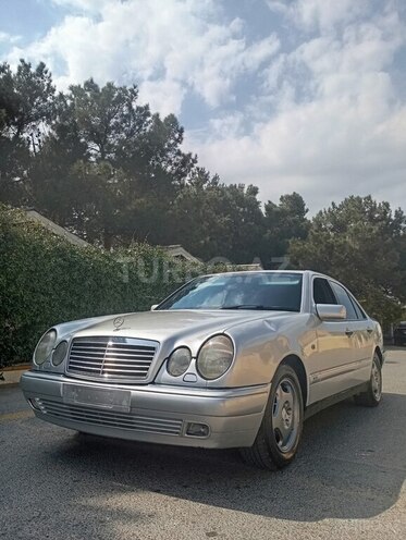 Mercedes E 280 1996, 155,555 km - 2.8 l - Bakı
