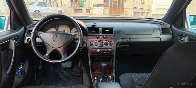 Mercedes C 180 1999, 398,200 km - 1.8 l - Bakı