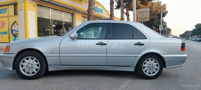 Mercedes C 180 1999, 398,200 km - 1.8 l - Bakı