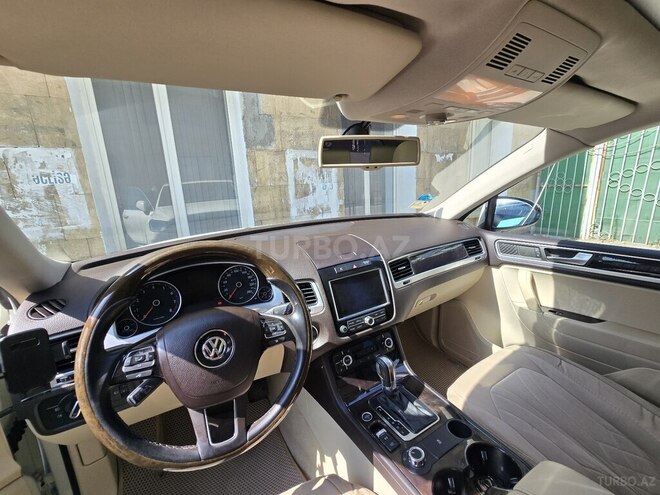 Volkswagen Touareg 2010, 197,800 km - 3.6 л - Bakı