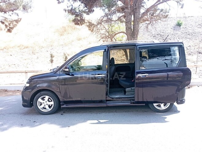 Toyota Sienta 2012, 194,770 km - 1.5 l - Bakı