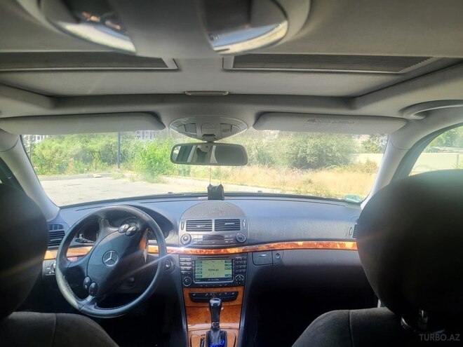 Mercedes E 220 2007, 246,500 km - 2.2 l - Bakı