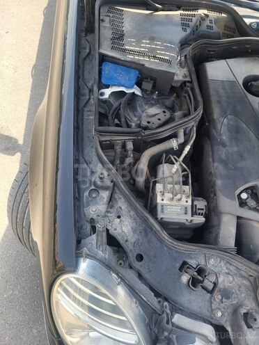 Mercedes E 220 2007, 246,500 km - 2.2 l - Bakı