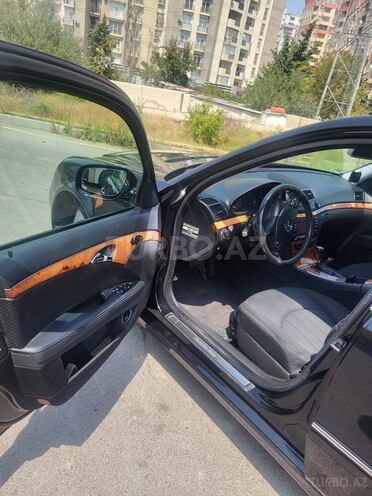 Mercedes E 220 2007, 246,500 km - 2.2 l - Bakı