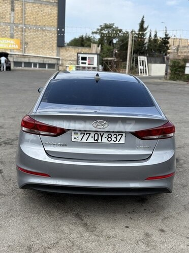 Hyundai Elantra 2016, 204,387 km - 2.0 l - Bakı