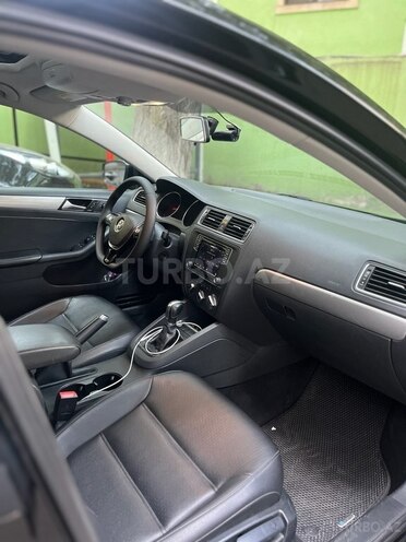 Volkswagen Jetta 2017, 185,000 km - 1.4 l - Bakı