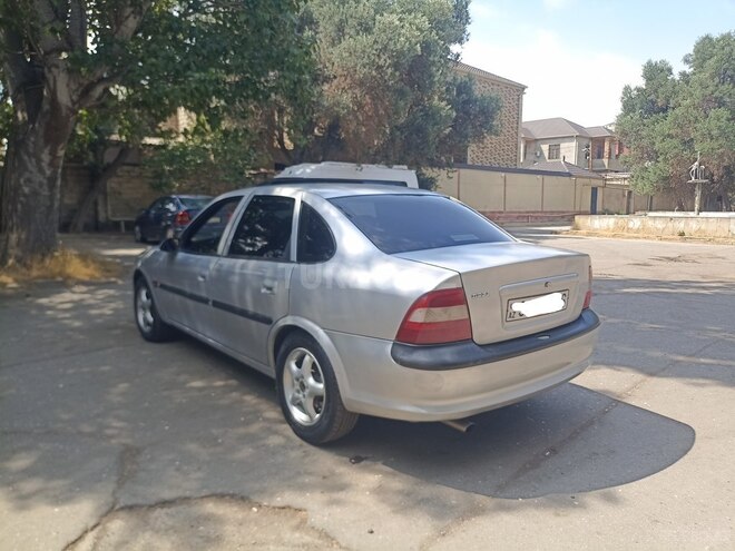 Opel Vectra 1997, 24,727 km - 2.0 l - Bakı