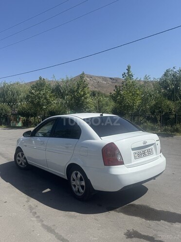Hyundai Accent 2009, 317,000 km - 1.6 л - Naxçıvan