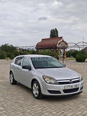 Opel Astra 2006, 233,000 km - 1.4 l - Xaçmaz
