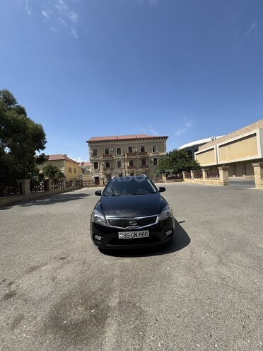 Kia  2010, 306,000 km - 1.6 l - Bakı