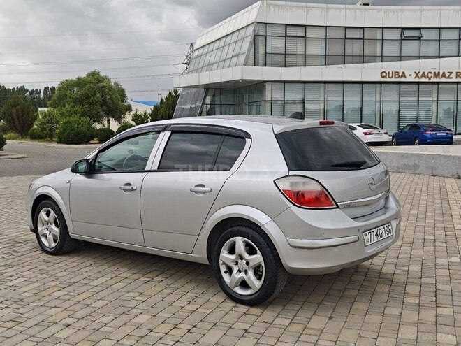 Opel Astra 2006, 233,000 km - 1.4 l - Xaçmaz