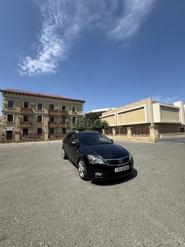 Kia  2010, 306,000 km - 1.6 l - Bakı