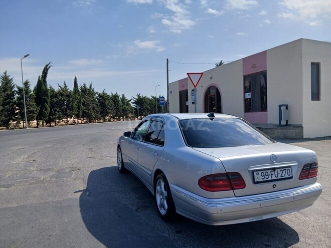 Mercedes E 270 2000, 330,000 km - 2.7 l - Bakı