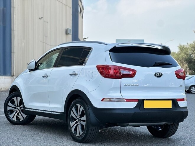 Kia Sportage 2010, 248,000 km - 2.0 л - Bakı