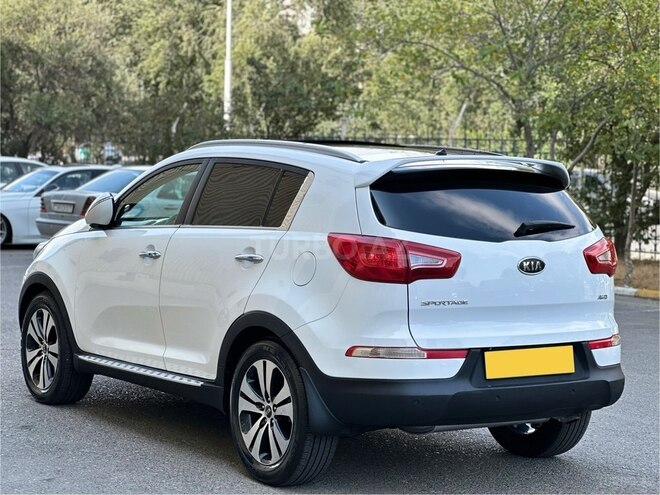 Kia Sportage 2010, 248,000 km - 2.0 л - Bakı