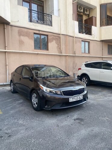 Kia Forte 2017, 175,000 km - 2.0 l - Bakı