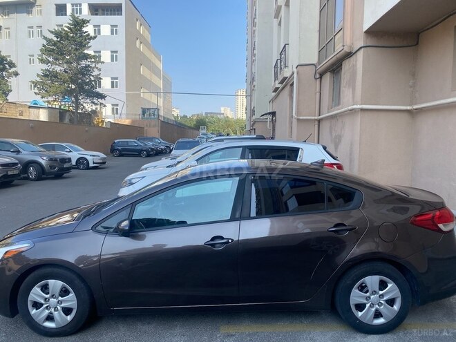 Kia Forte 2017, 175,000 km - 2.0 l - Bakı