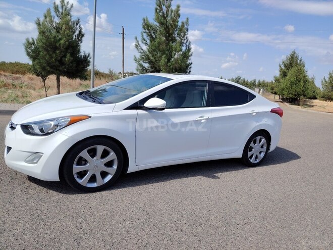 Hyundai Elantra 2013, 186,356 km - 1.8 l - Masallı