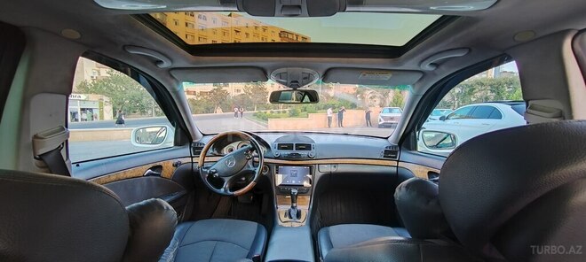 Mercedes E 200 2006, 352,000 km - 1.8 l - Bakı