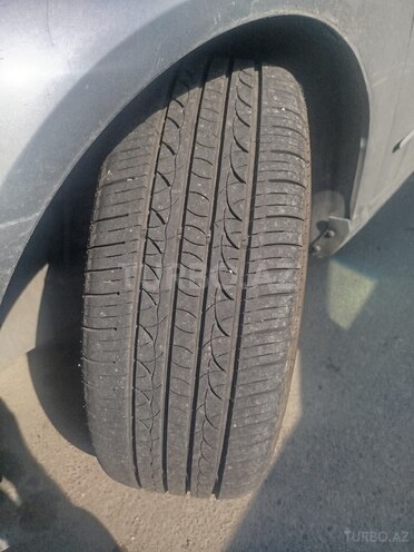 Volkswagen Passat 2007, 225,275 km - 2.0 л - Bakı