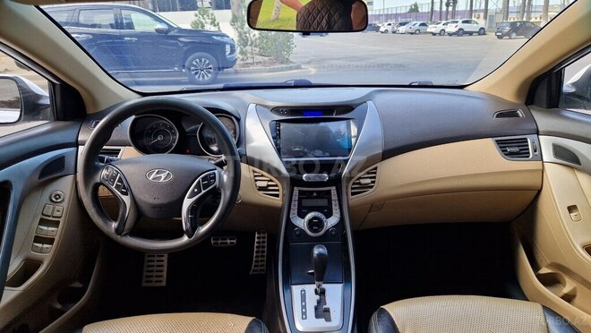 Hyundai Elantra 2012, 266,000 km - 1.6 л - Bakı