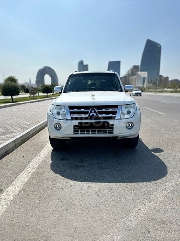 Mitsubishi Pajero 2012, 185,500 km - 3.8 l - Bakı