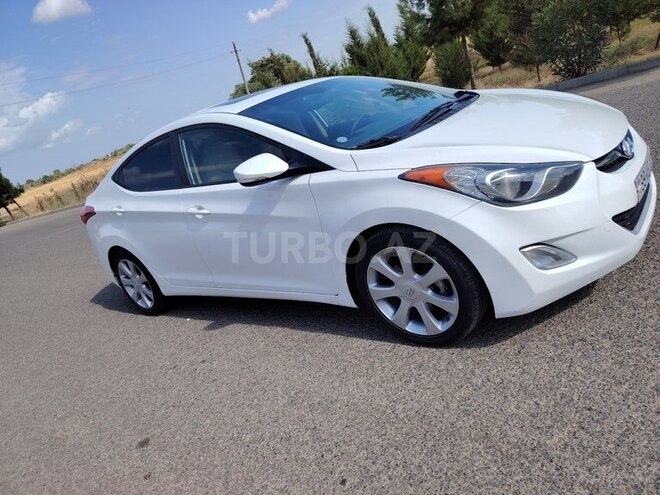 Hyundai Elantra 2013, 186,356 km - 1.8 l - Masallı