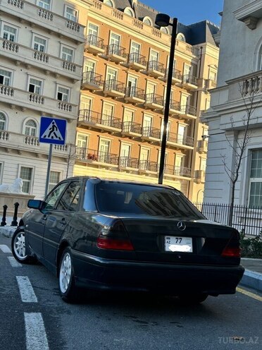 Mercedes C 220 1995, 500,000 km - 2.2 l - Bakı