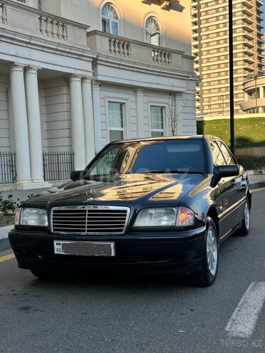 Mercedes C 220 1995, 500,000 km - 2.2 l - Bakı