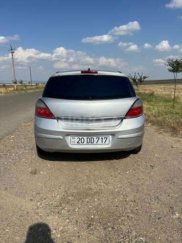 Opel Astra 2005, 286,000 km - 1.3 l - Qazax