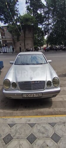 Mercedes E 230 1996, 364,231 km - 2.3 l - Ağstafa
