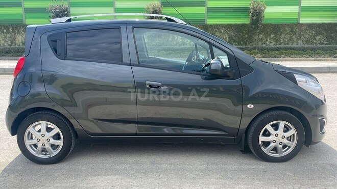Chevrolet Spark 2023, 33,650 km - 1.3 л - Bakı