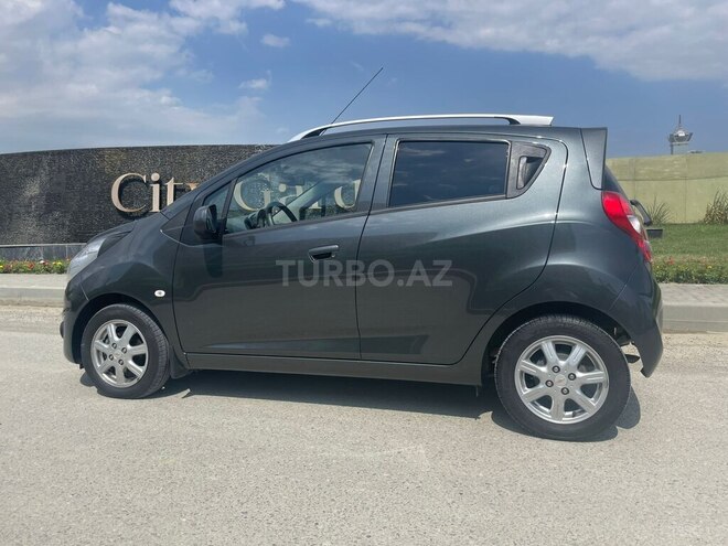 Chevrolet Spark 2023, 33,650 km - 1.3 л - Bakı