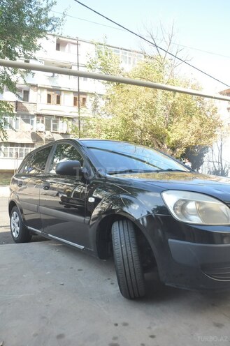 Kia Rio 2005, 271,747 km - 1.5 l - Şirvan
