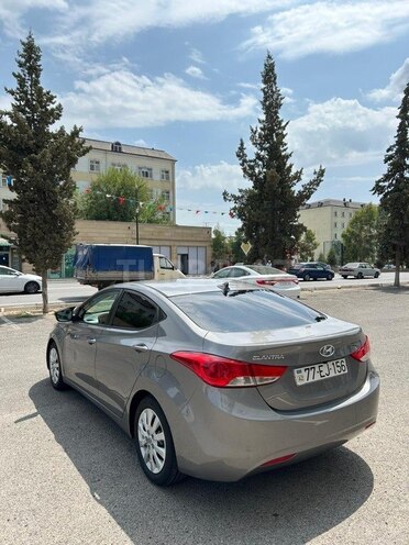 Hyundai Elantra 2013, 113,000 km - 1.8 l - Sabirabad