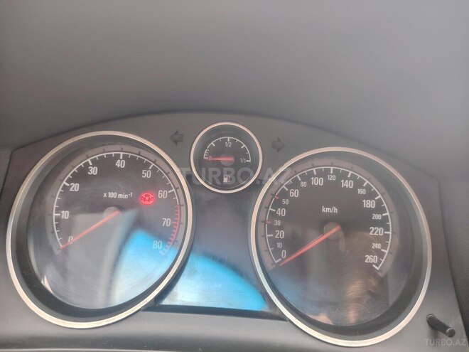 Opel Astra 2004, 303,600 km - 1.4 l - Quba
