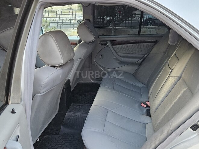 Mercedes C 240 1997, 321,412 km - 2.4 l - Bakı
