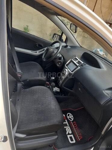 Toyota Yaris 2008, 256,000 km - 1.5 l - Bakı