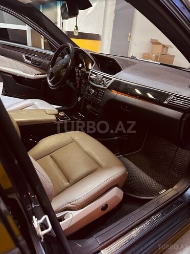 Mercedes E 350 2009, 90,000 km - 3.5 l - Bakı