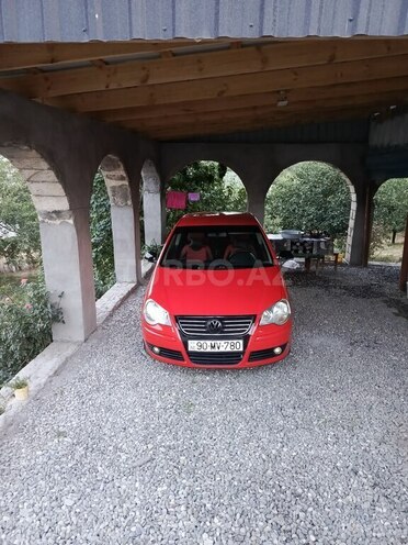 Volkswagen Polo 2007, 370,000 km - 1.2 l - Quba