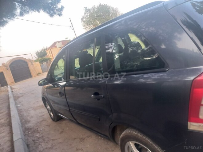 Opel Zafira 2009, 320,000 km - 1.6 l - Bakı